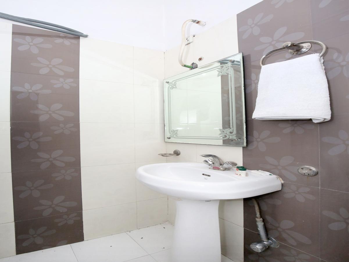 Oyo 12972 Hotel Krishna Castle Amritsar Eksteriør bilde